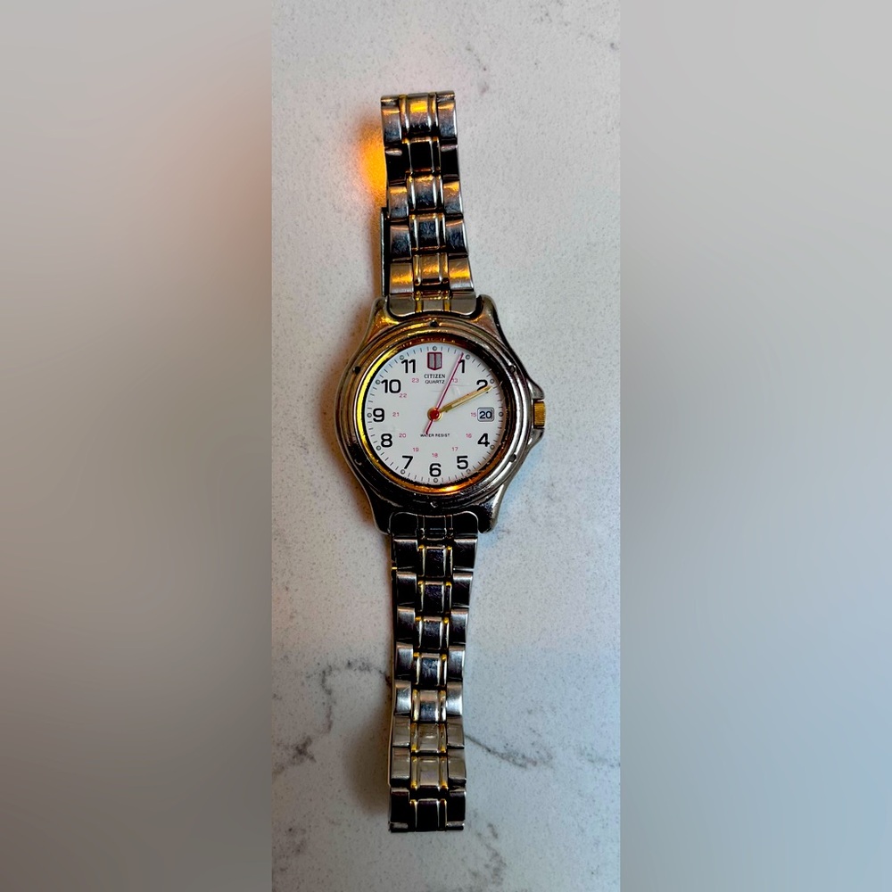 Citizen women small watch Calendar on face 6010-S37650 HSW 440549 Working watch